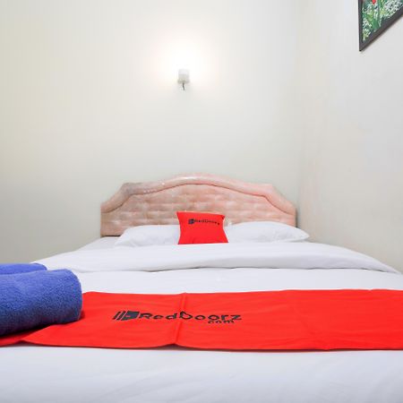 Reddoorz @ Supratman Street Hotel Bandung Luaran gambar